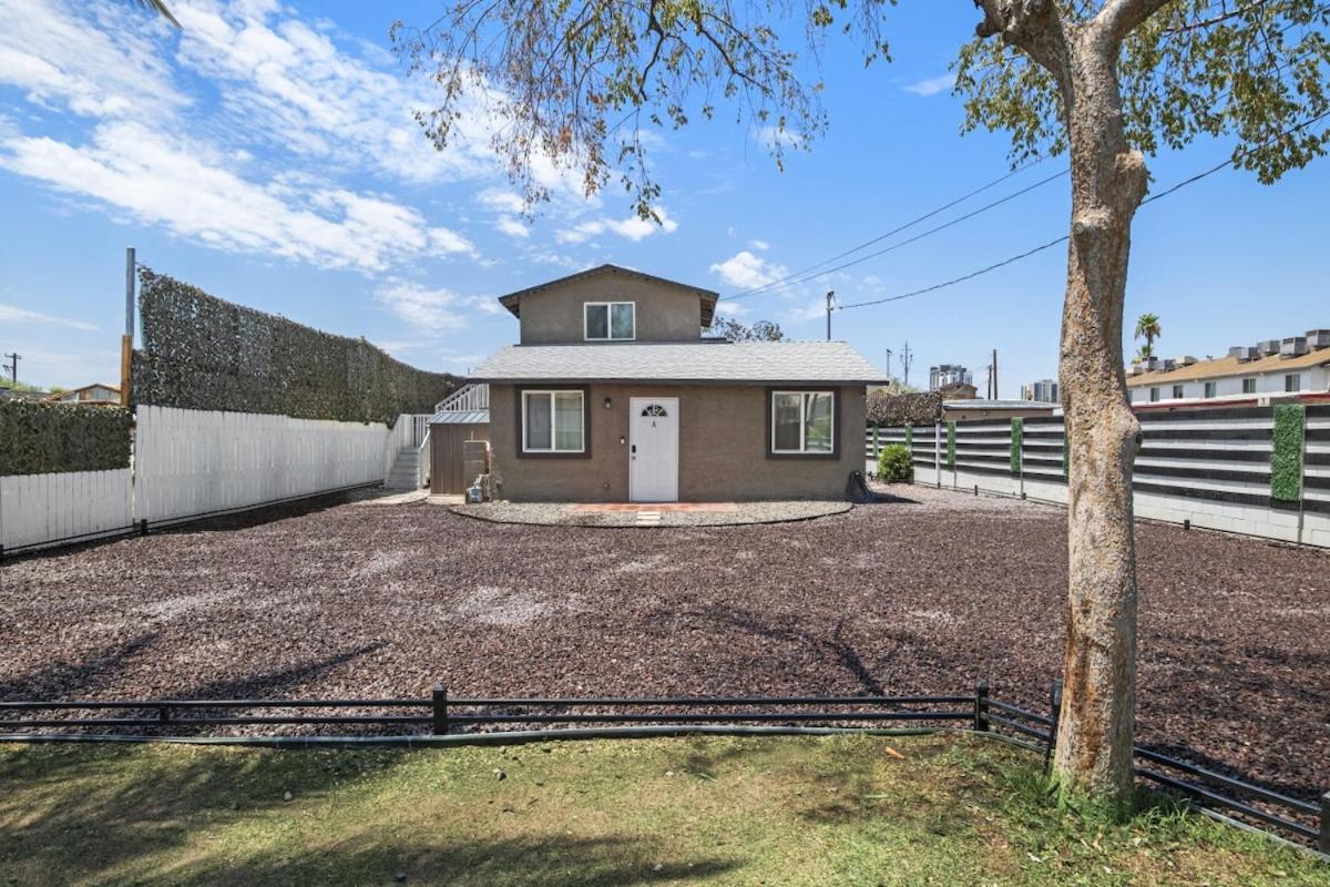 Your Downtown Cozy Studio With Backyard Unit C Phoenix Bagian luar foto
