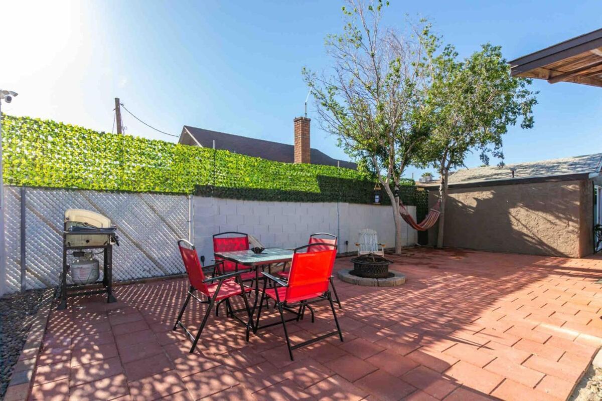 Your Downtown Cozy Studio With Backyard Unit C Phoenix Bagian luar foto